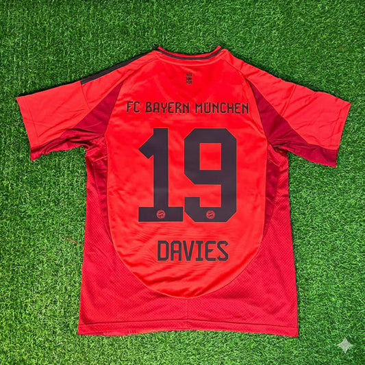Alphonso Davies Bayern München Home