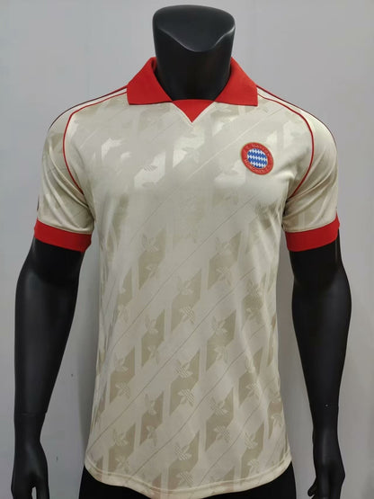 Bayern München New Polo Neck Polokragen Tshirt Special Edition