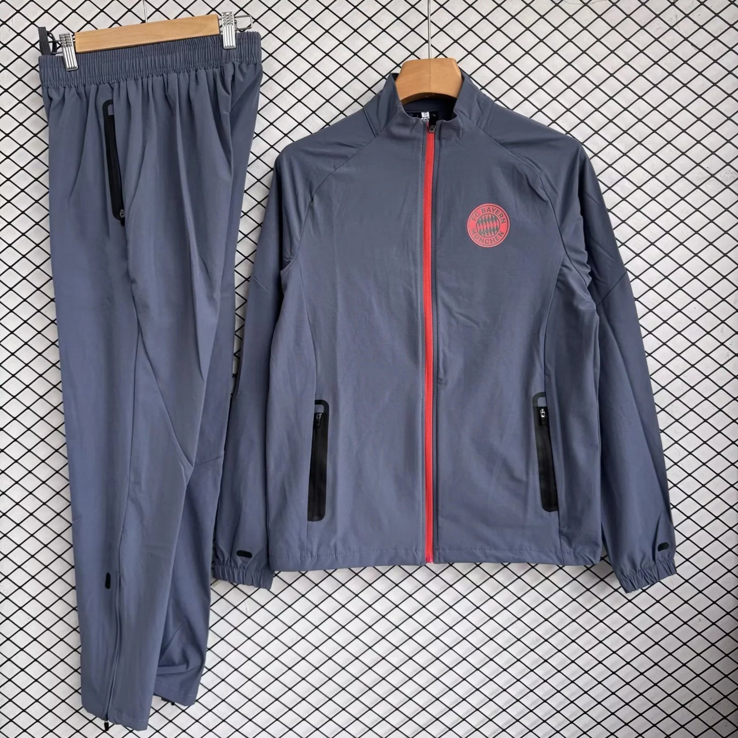 FC Bayern München 2025/2026 Tracksuit Windbreaker Jacket Pants Paradise Edition