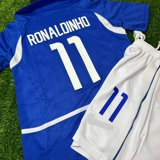 Ronaldinho Brazil 2004 Away Kids Kit – Kit Jersey for Children – | KinderTrikot | Maillot Enfant