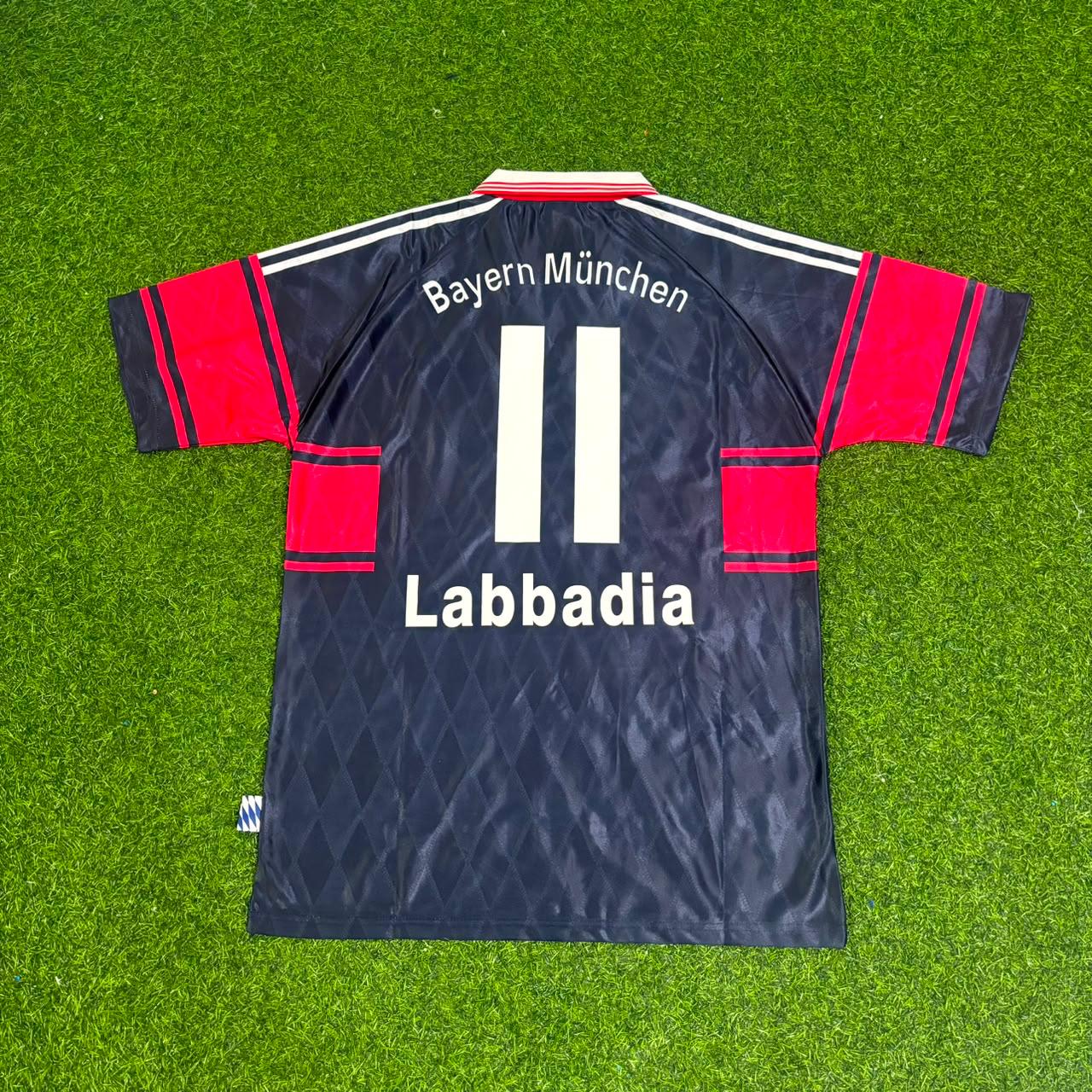 Bruno Labbadia #11 Bayern Munich Retro 1997/99 Football Jersey