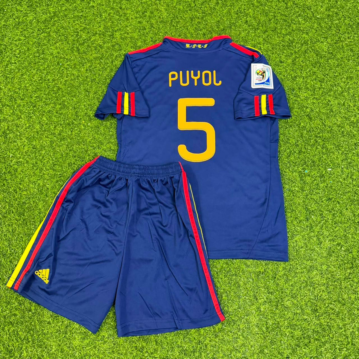 Carles Puyol Spain 2010 World Cup Final Retro Kids Football Jersey