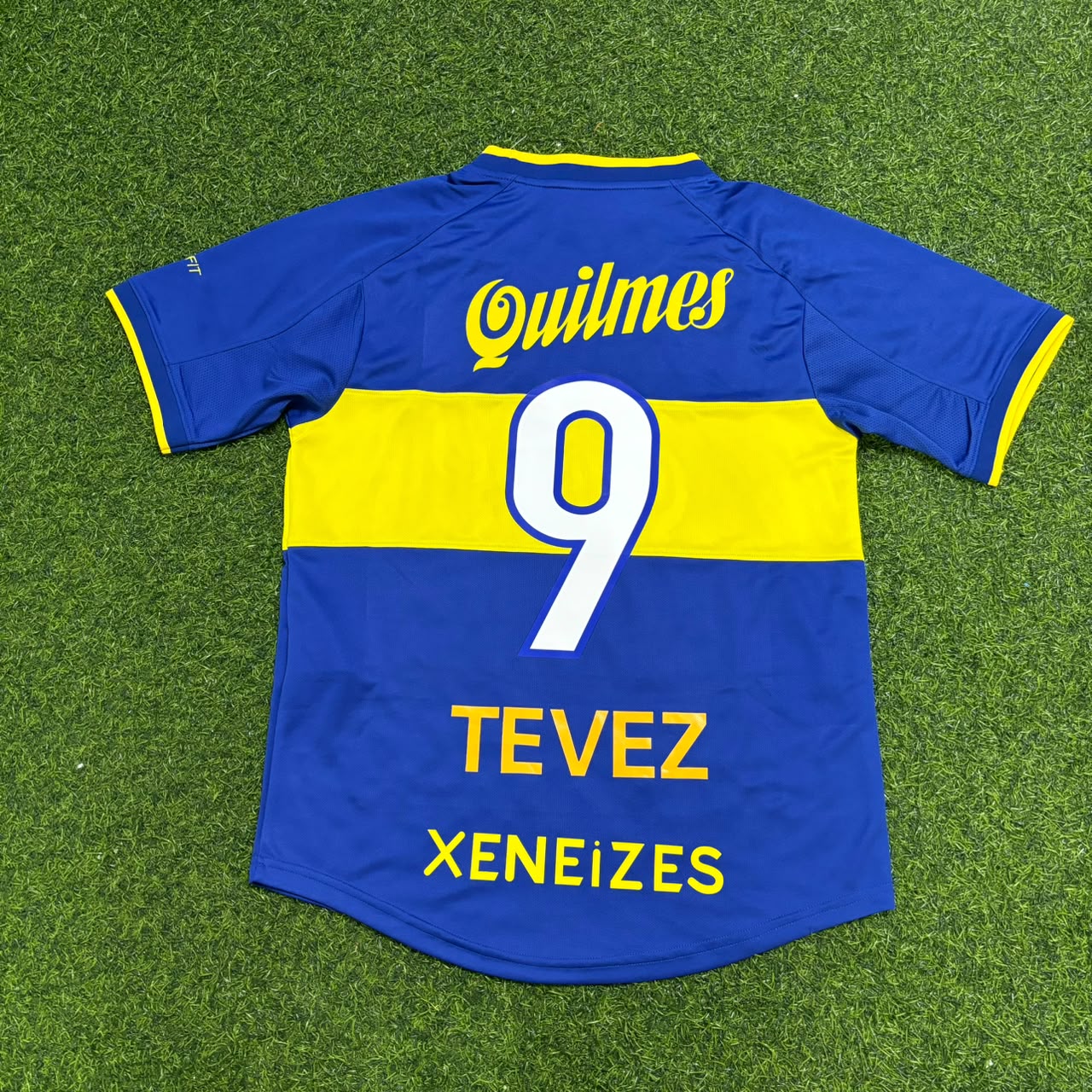 Carlos Tevez Boca Juniors Retro Football Jersey