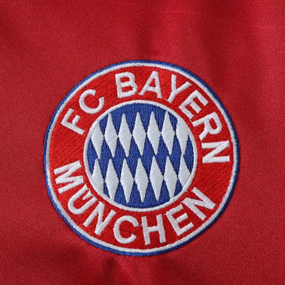 Bayern München 03/04 Season Home Red Retro Football Jersey