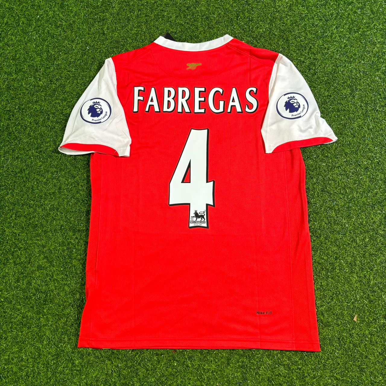 Cesc Fàbregas #4 Arsenal 2006/2008 Season Retro Football Jersey