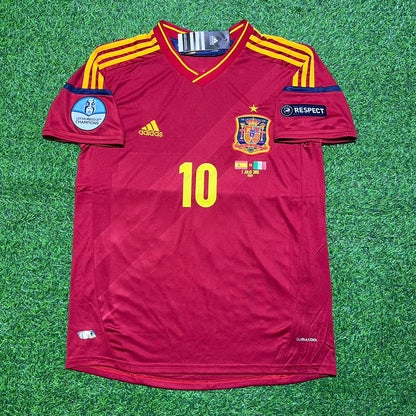 Spain EURO 2012 Cesc Fabregas Final Retro Football Jersey Kit
