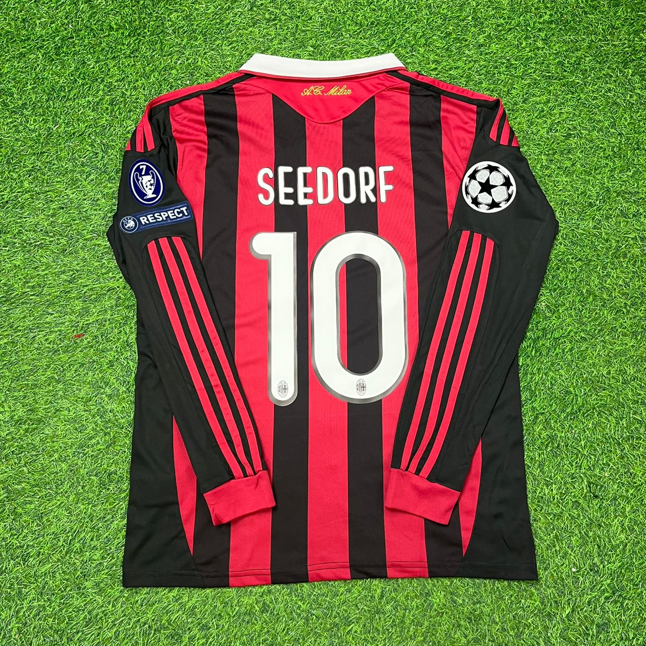 Clarence Seedorf Milan 2009 2011 Retro Long Sleeve Football Jersey