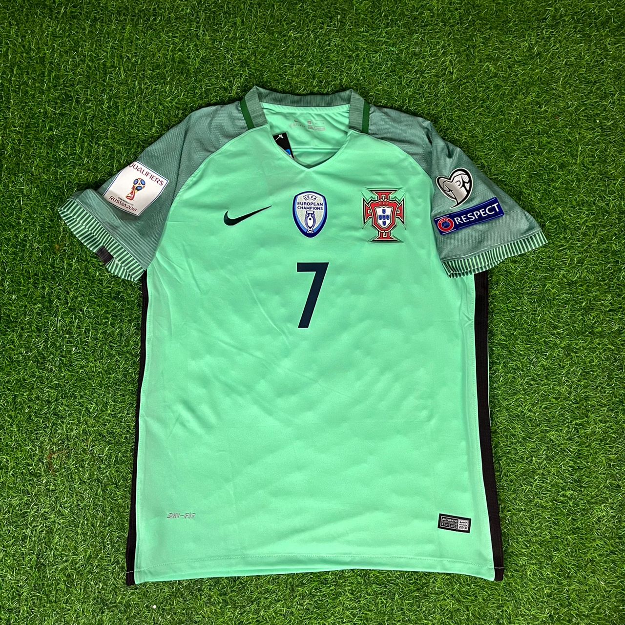 Cristiano Ronaldo Portugal 2018 World Cup Retro Football Jersey Kit
