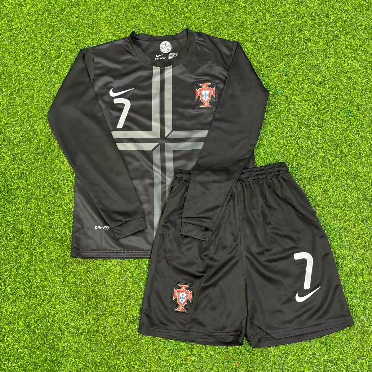 Portugal EURO 2012 Cristiano Ronaldo #7 Away Black Long Sleeve Retro Kids Football Jersey