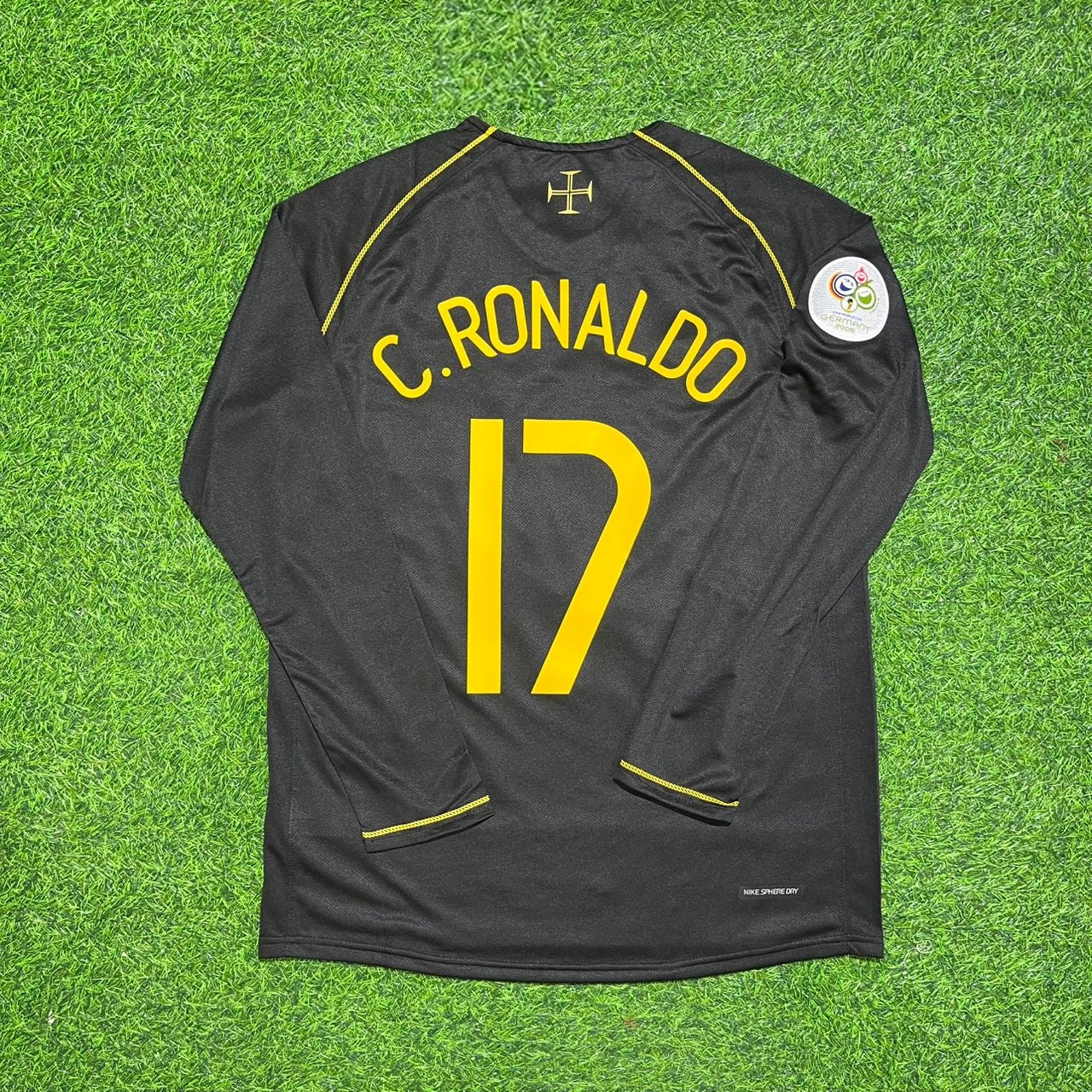 Portugal World Cup 2006 Cristiano Ronaldo CR7 Long Sleeve Black Retro Football Jersey