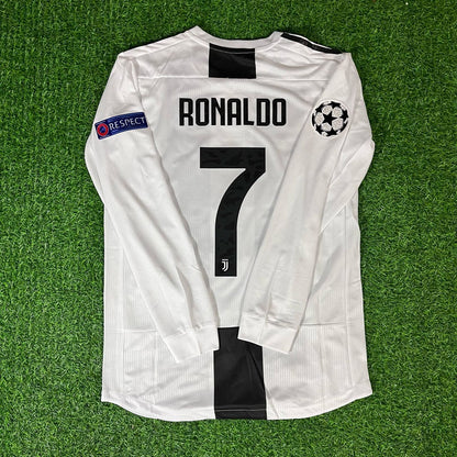Cristiano Ronaldo Juventus 2018 2019 Long - Sleeve Retro Football Jersey Kit