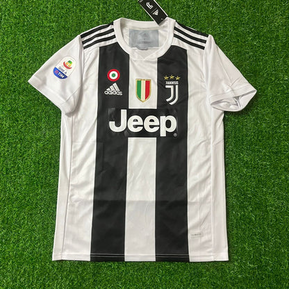 Cristiano Ronaldo Juventus 2018 2019 Retro Football Jersey Kit