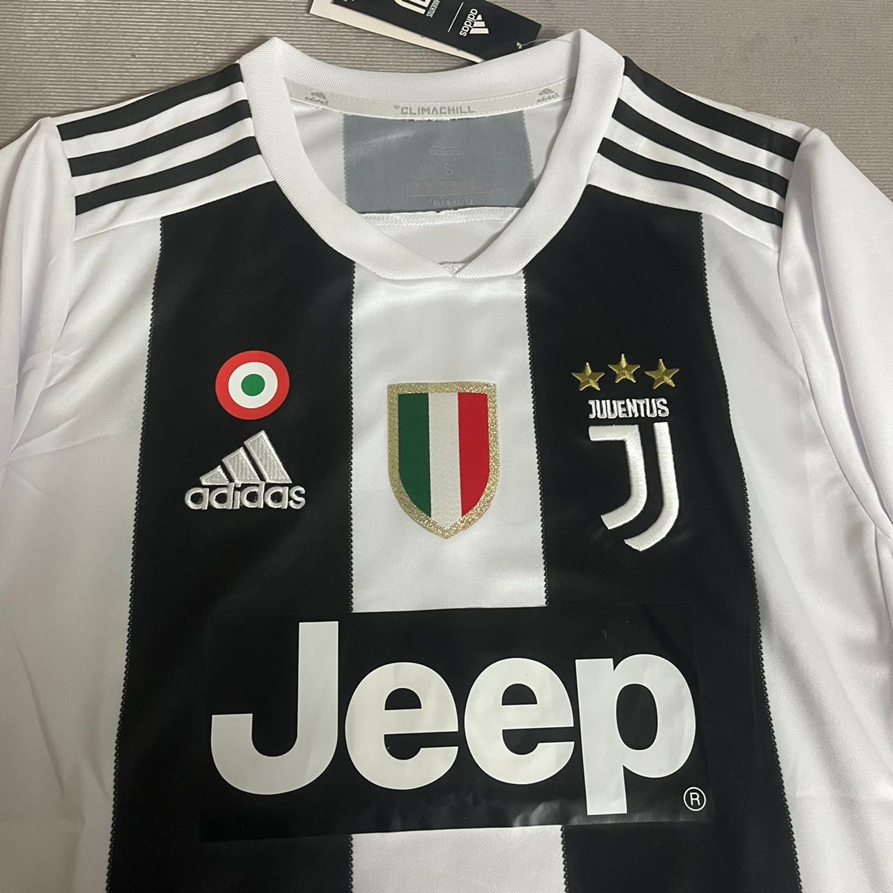 Cristiano Ronaldo Juventus 2018 2019 Retro Football Jersey Kit