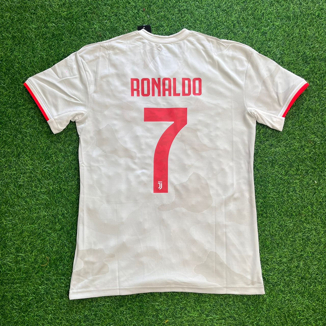 Cristiano Ronaldo Juventus 2019 2020 White Retro Football Jersey Kit