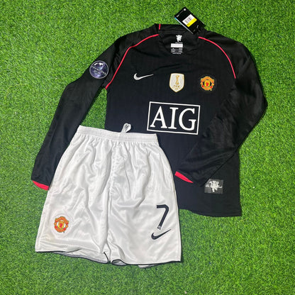 Cristiano Ronaldo Manchester United 2007/2008 CL Patch Black Kids Retro Football Jersey Collection
