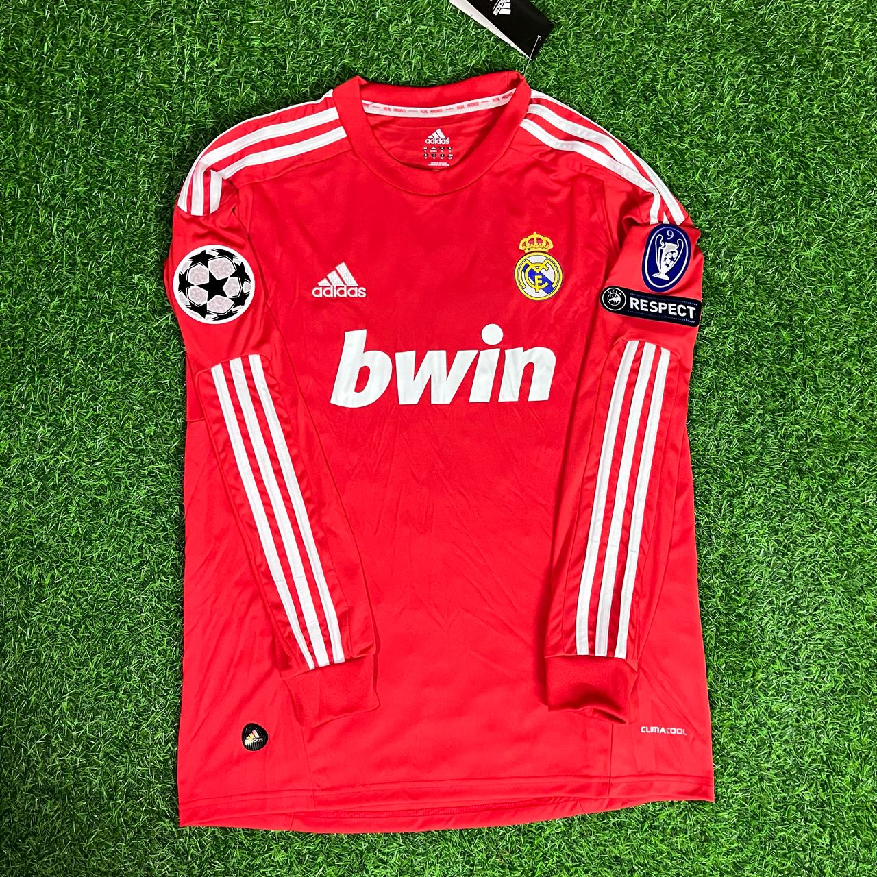 Cristiano Ronaldo Real Madrid Red Retro Jersey