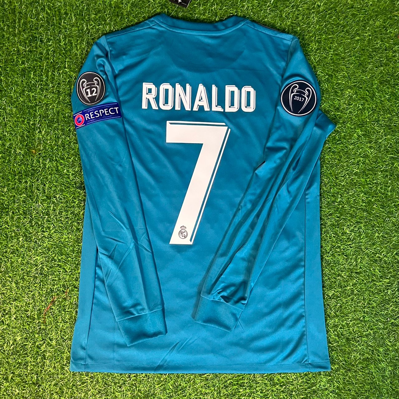 Cristiano Ronaldo Real Madrid 2017 - 18 Champions League Long Sleeve Football Jersey Kit