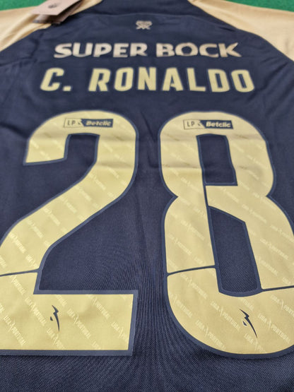 Cristiano Ronaldo Number 28 Sporting CP Retro Football Jersey Kit
