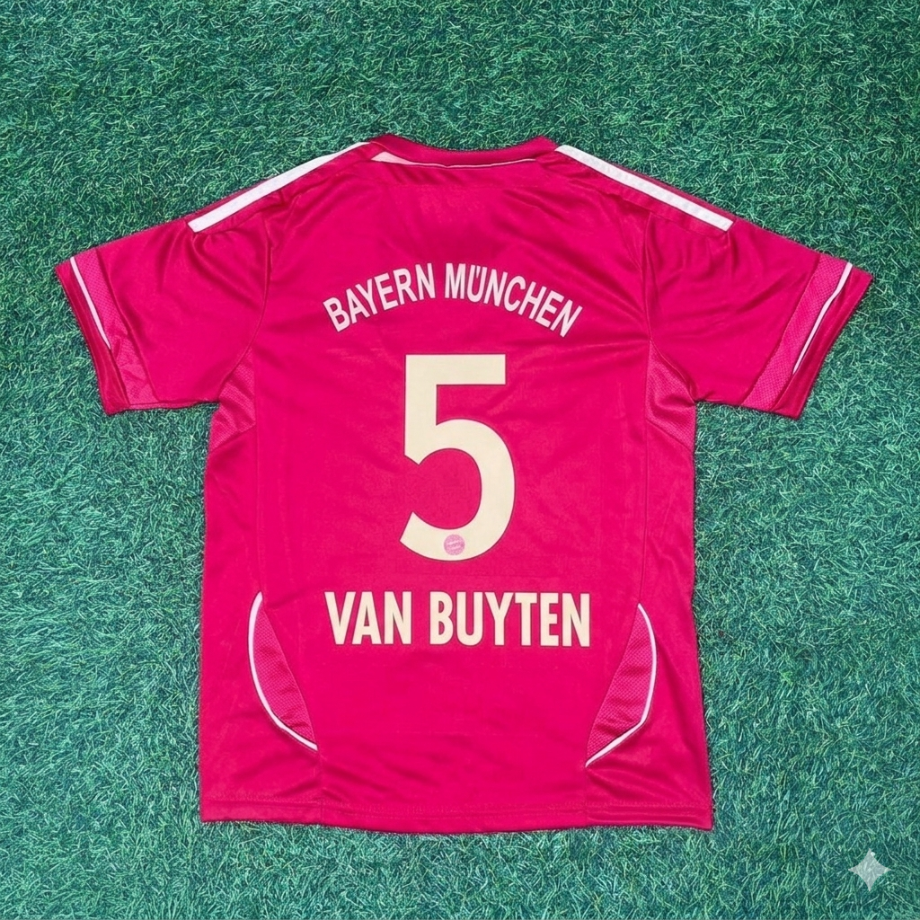 Daniel Van Buyten #5 Bayern Munich 2011-2013 Football Jersey Kit