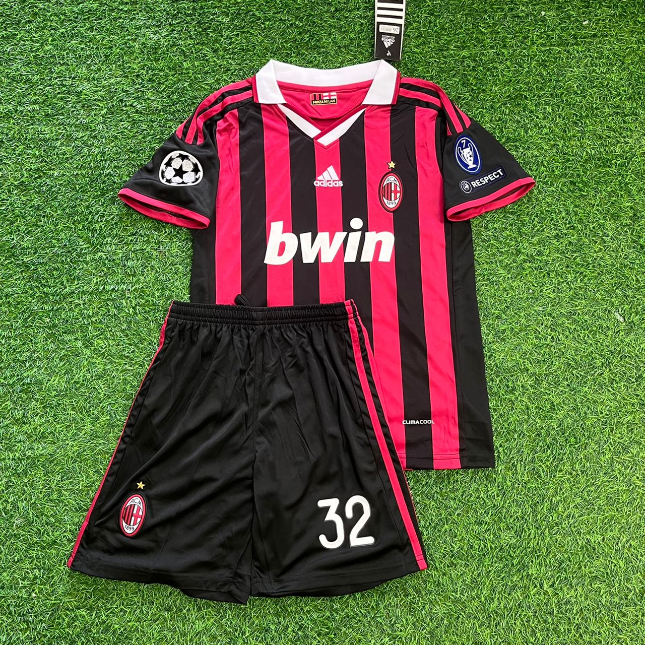 David Beckham AC Milan 2009/2010 Kids Retro Football Jersey Kit