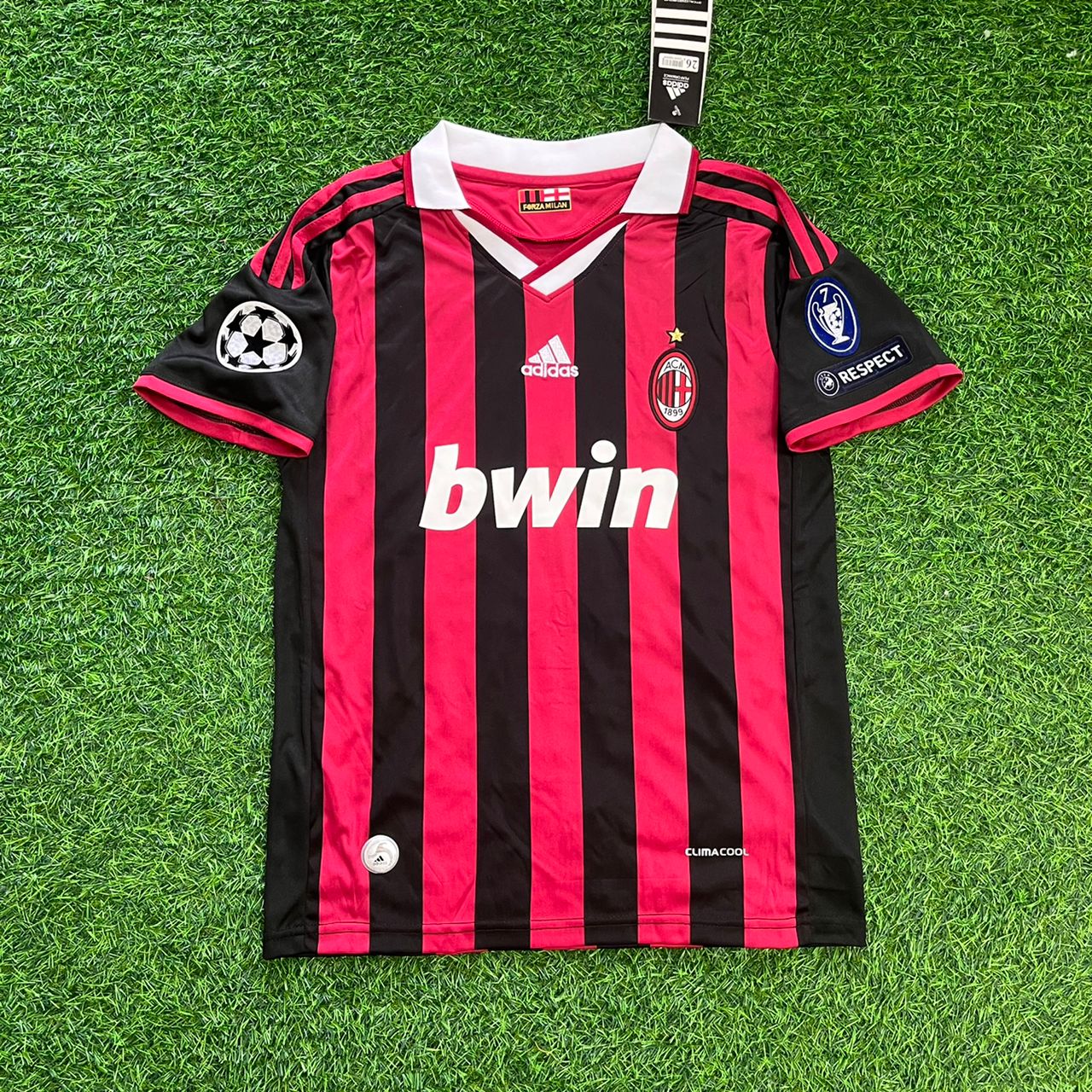 David Beckham 32 - AC Milan 2009-2010 Football Jersey Kit