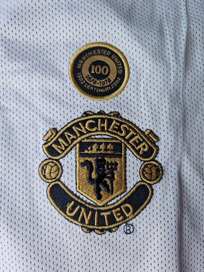 David Beckham Manchester United 01 - 02 Reversible Football Jersey Kit