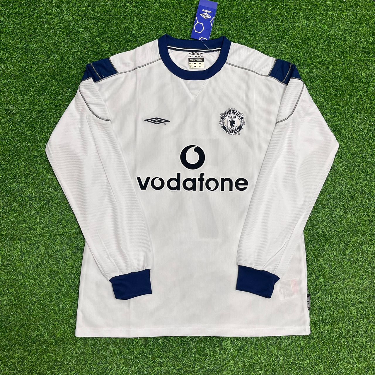 David Beckham Manchester United 2000-2001 White Retro Football Jersey Collection