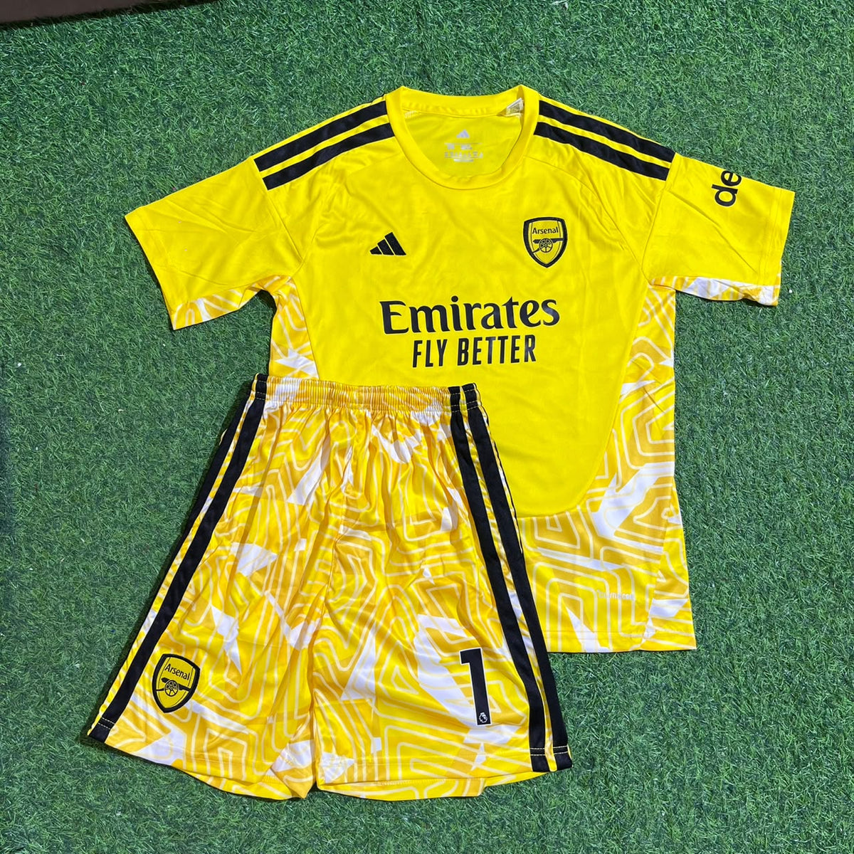 Arsenal 2026-2027 David Raya Away Yellow Goalkeeper Soccer Kids Football Jersey