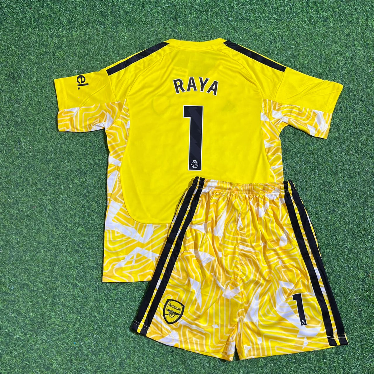 Arsenal 2026-2027 David Raya Away Yellow Goalkeeper Soccer Kids Football Jersey