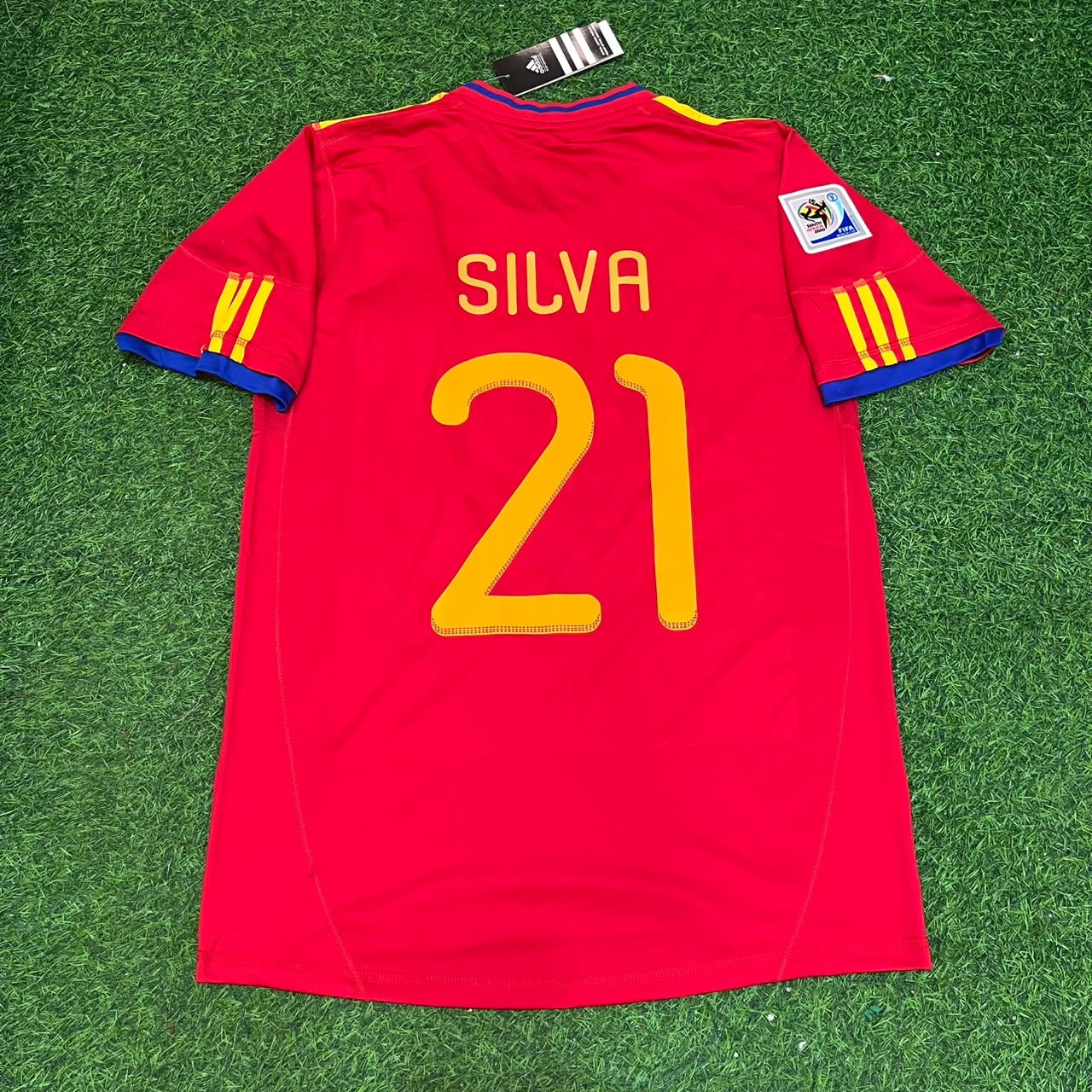 Spain World Cup 2010 David Silva 21 Retro Football Jersey Kit