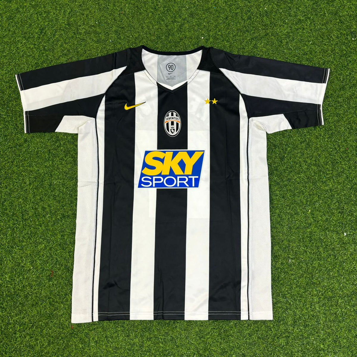 David Trezeguet #17 Juventus 2004-2005 Black White Home Retro Football Jersey Paradise Edition