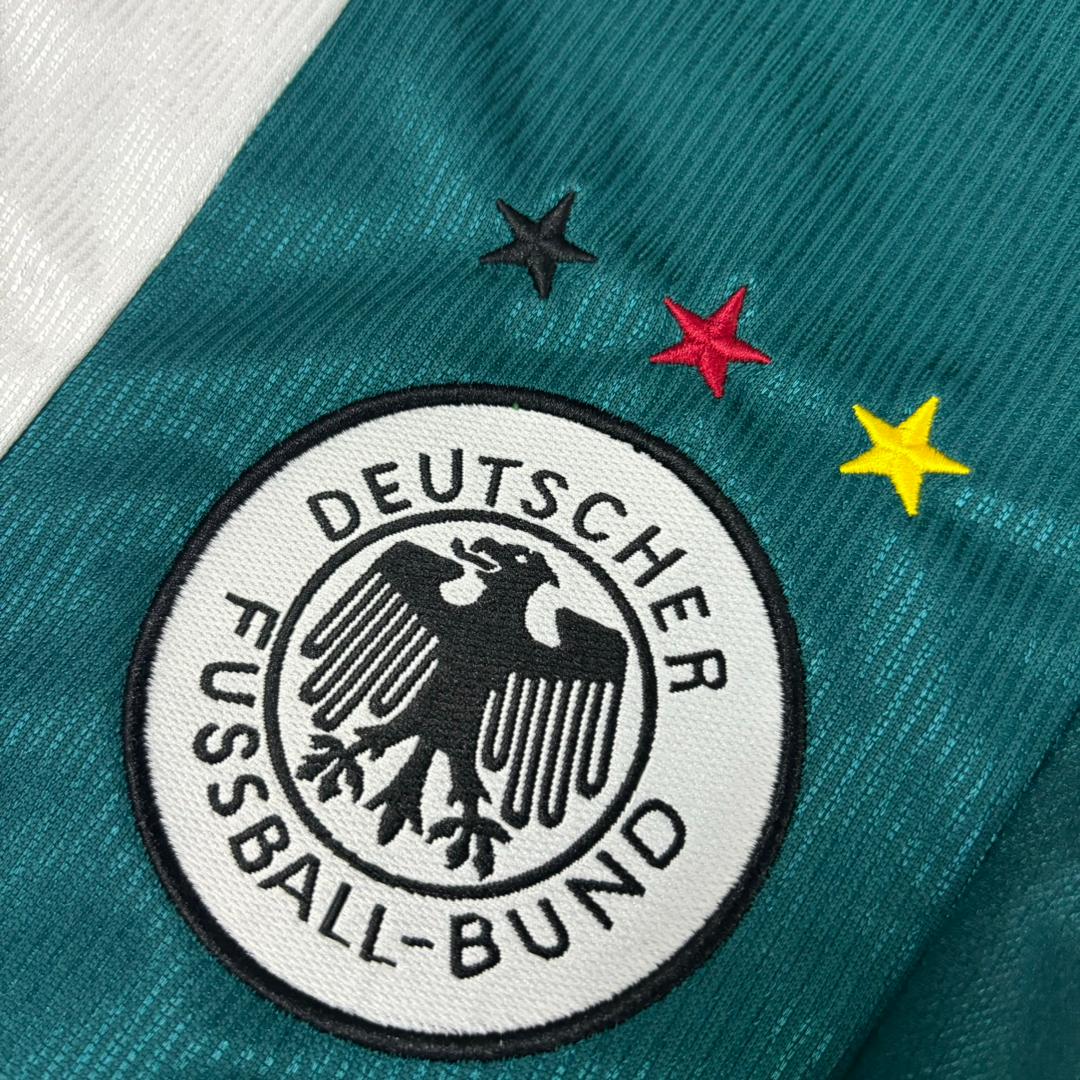 Deutschland 1998 Saison Auswärts Germany Retro Fußballtrikot Jersey
