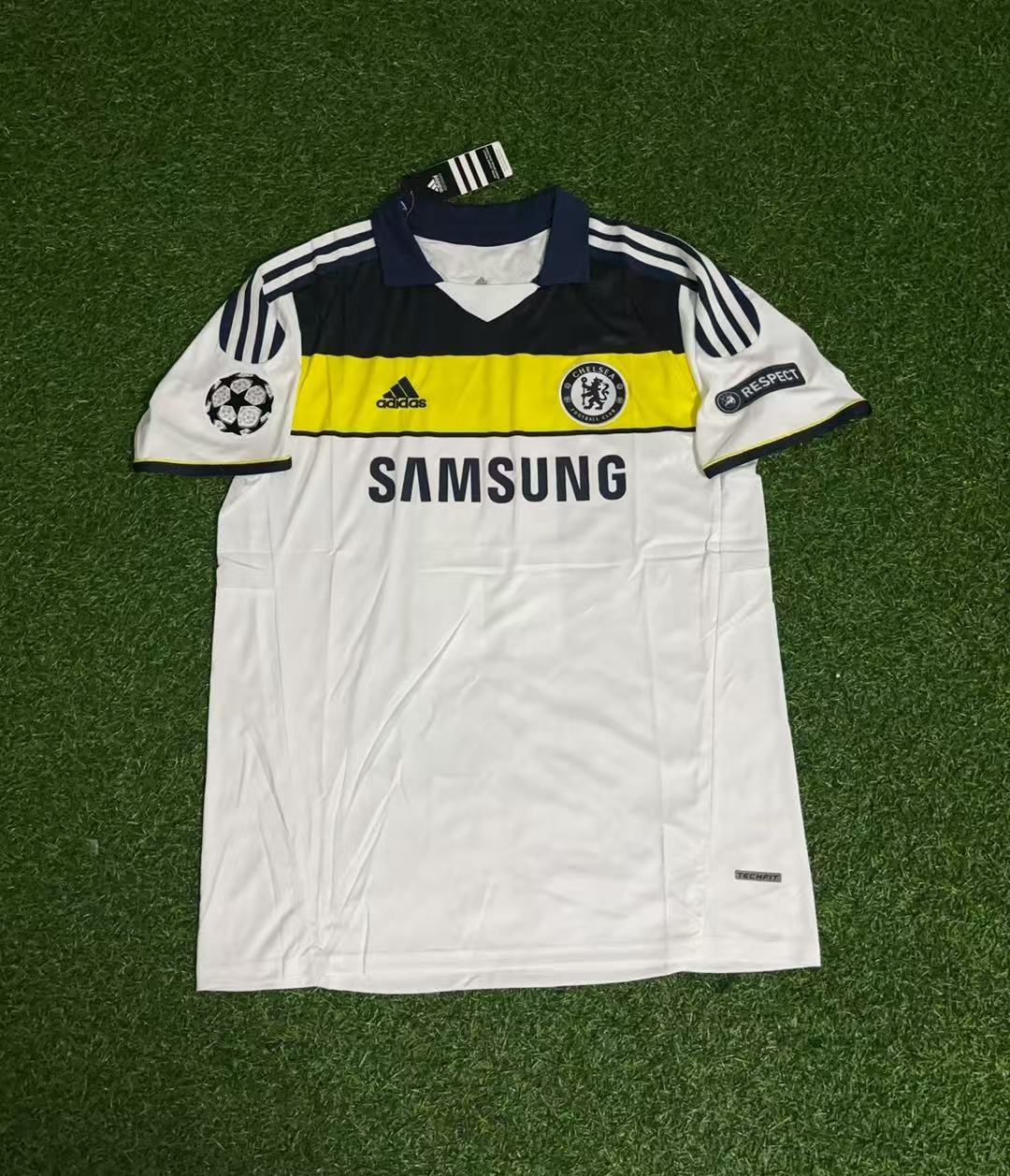 Didier Drogba 11 - Chelsea 2011 2012 CL White Yellow Retro Football Jersey