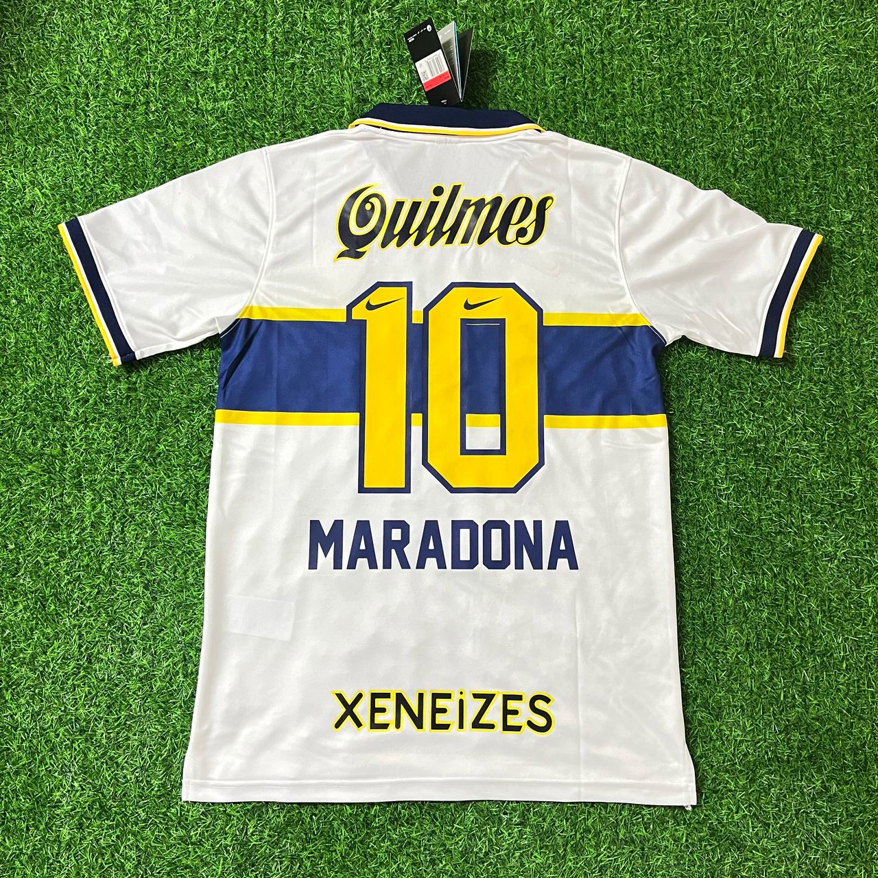 Diego Armando Maradona 10 - Boca Juniors 1996-1997 Football Jersey Kit