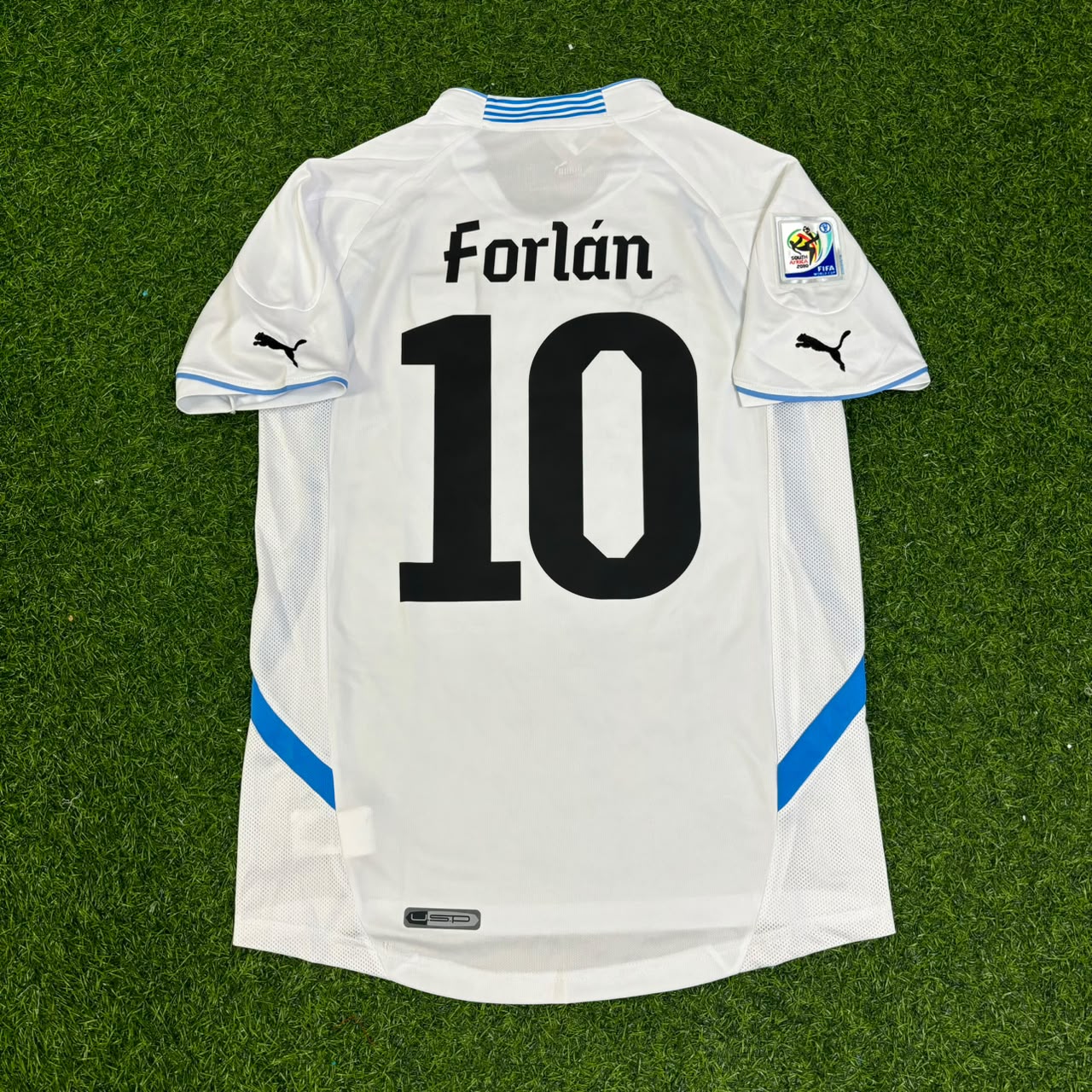 Uruguay World Cup 2010 Diego Forlán White Retro Football Jersey