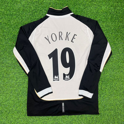Dwight Yorke Manchester United 2001-2002 Reversible Retro Football Jersey Kit