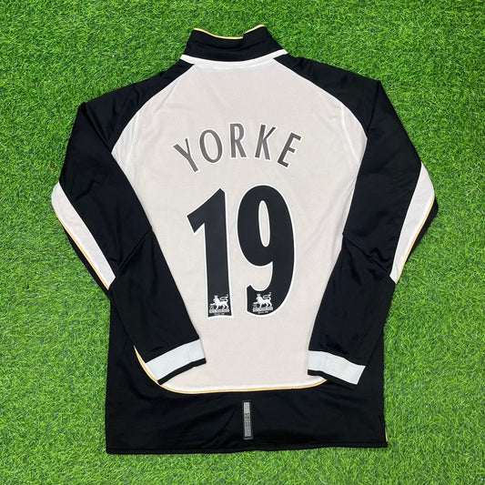 Dwight Yorke Manchester United 2001-2002 Reversible Retro Football Jersey Kit