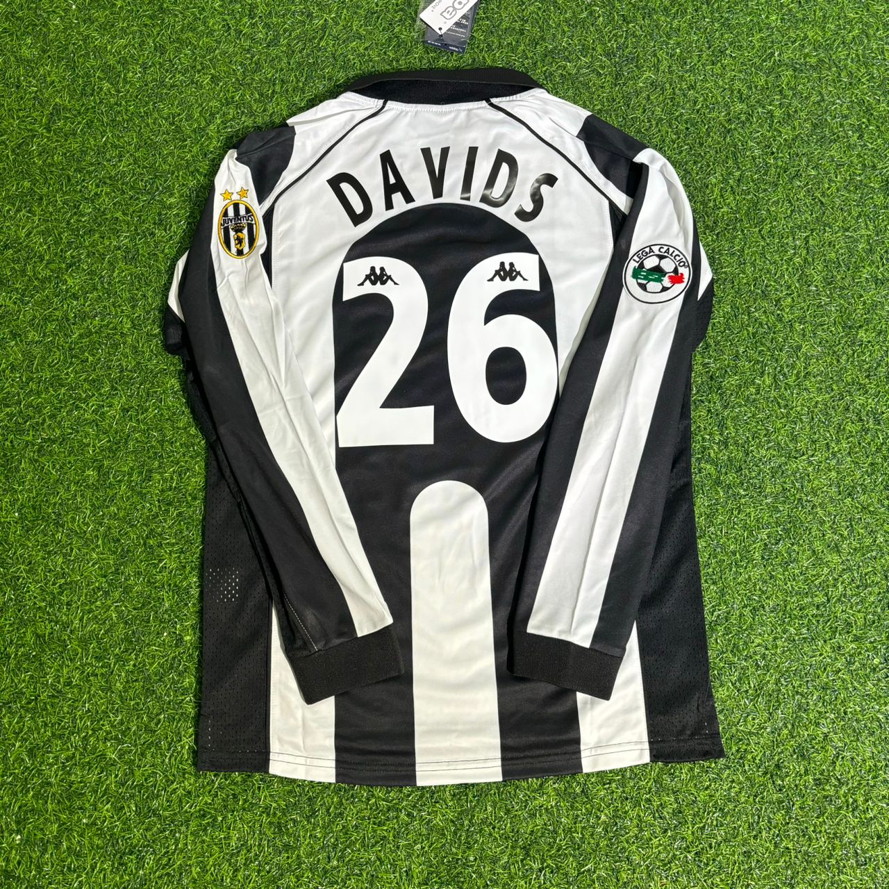 Edgar Davids 26 - Juventus Home 1997/1998 Retro Football Jersey
