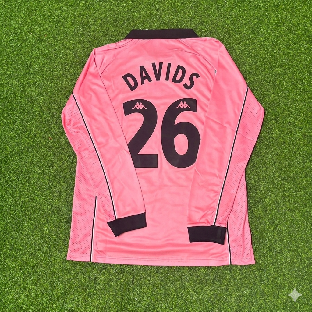 Edgar Davids #26 Juventus 1995 Pink Football Jersey Kit