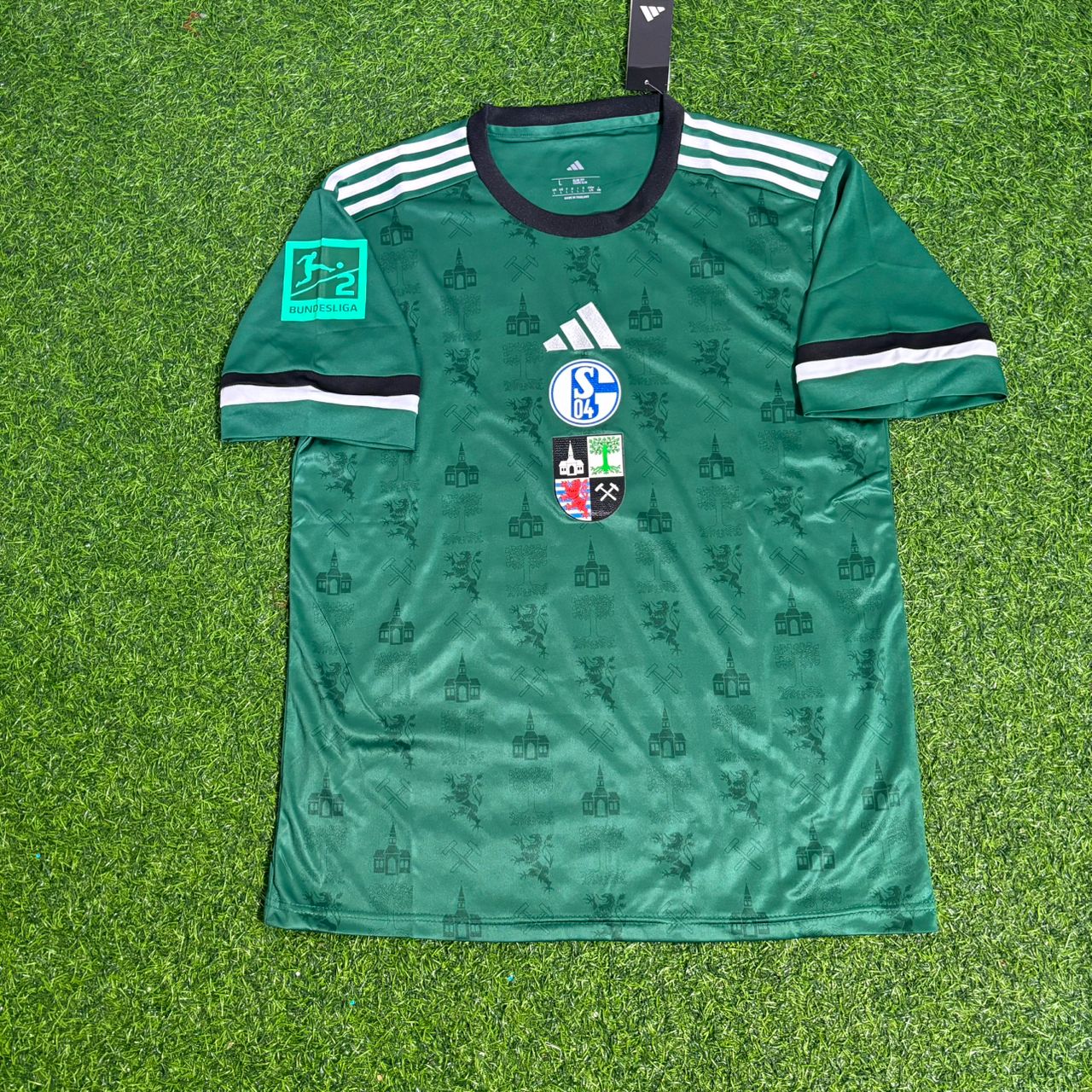 Edin Dzeko 10- Schalke 04 Gelsenkirchen Special Edition Football Jersey Kit