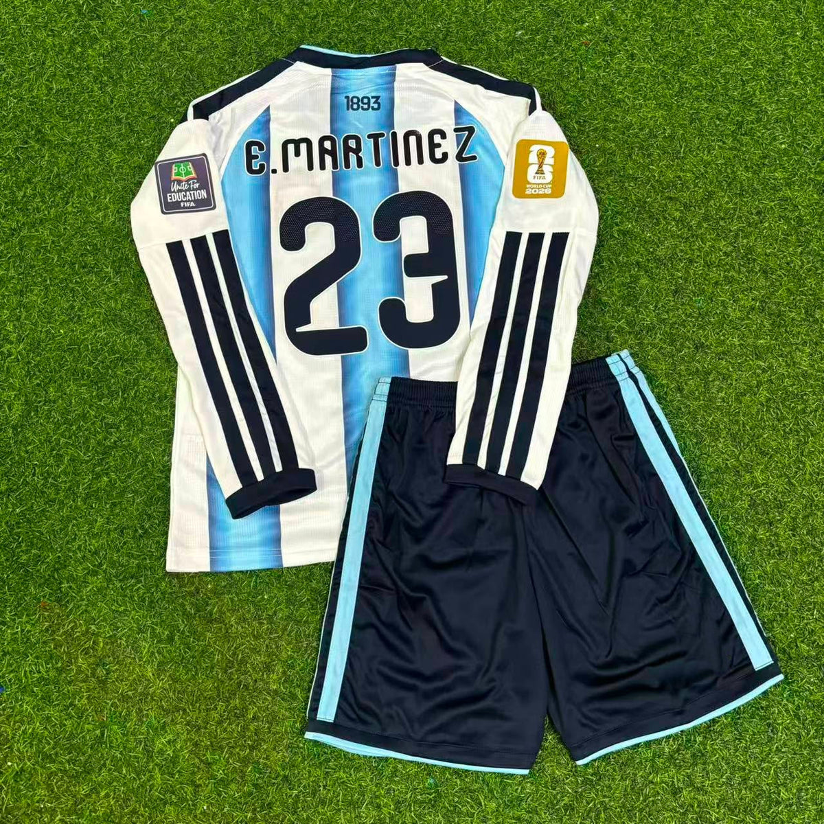 Argentina Emiliano Martinez Goalkeeper 2026 World Cup Home Patch Long Sleeve Kids Football Jersey