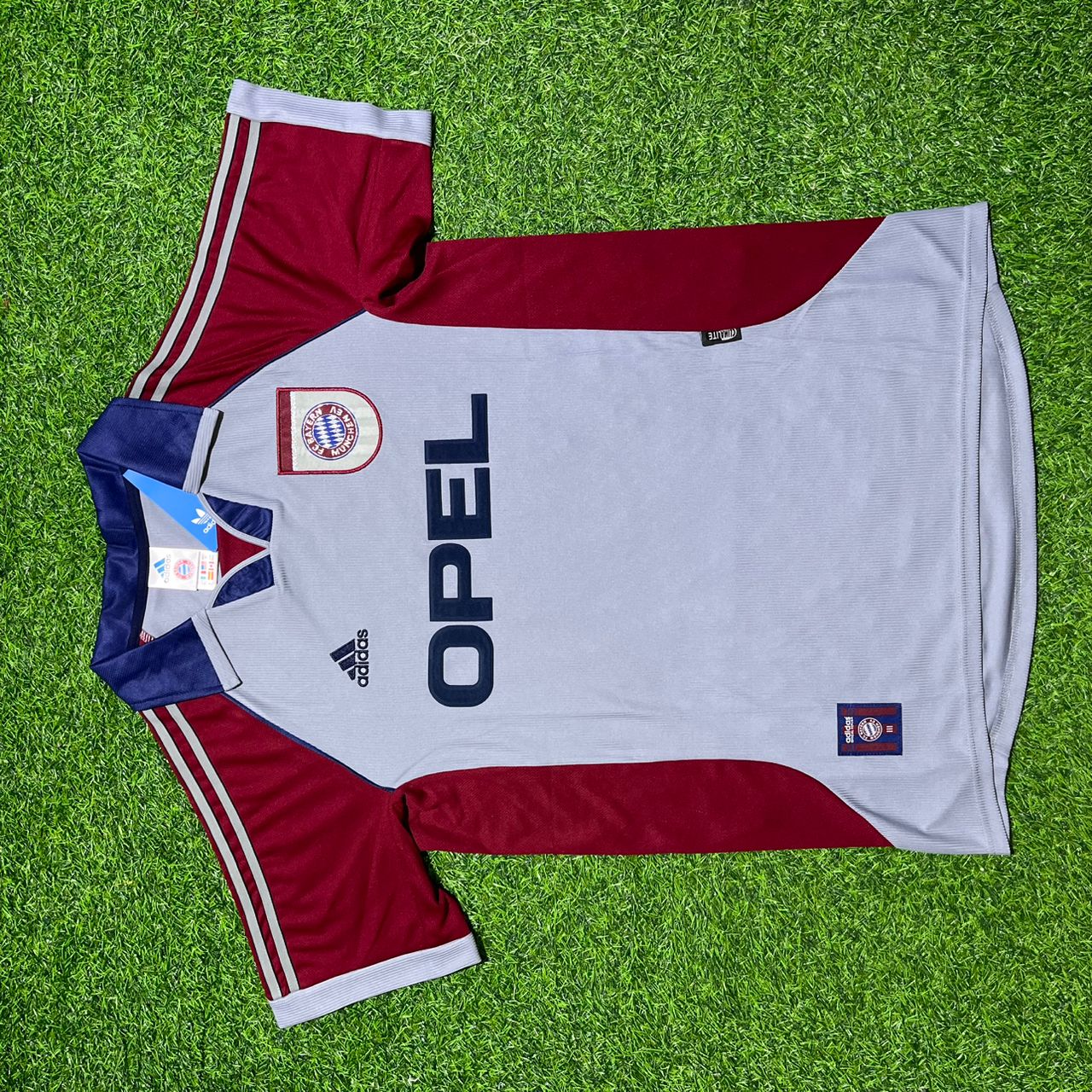 FC Bayern München 1998/99 Saison Grau Auswärts Retro