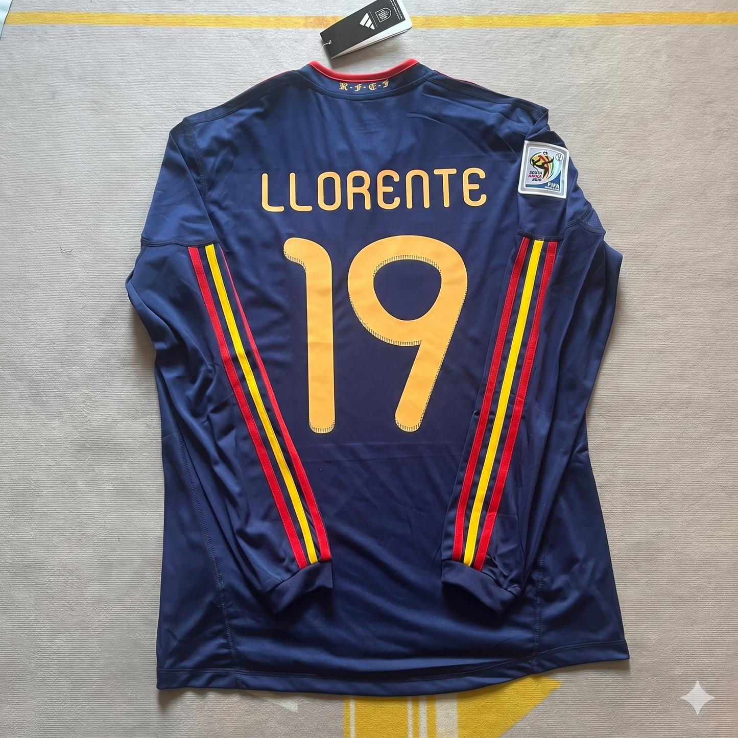 Spain World Cup 2010 Fernando Llorente - Final Retro Football Jersey