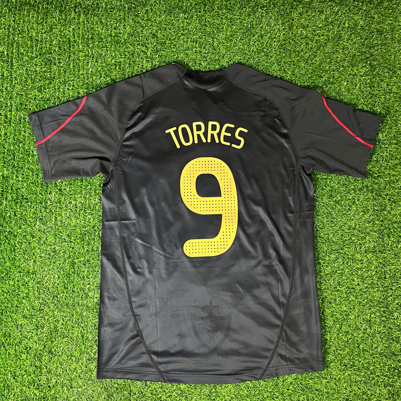 Fernando Torres 9 – Liverpool 2009-10 Black Retro Kit Jersey – | Trikot | Maillot