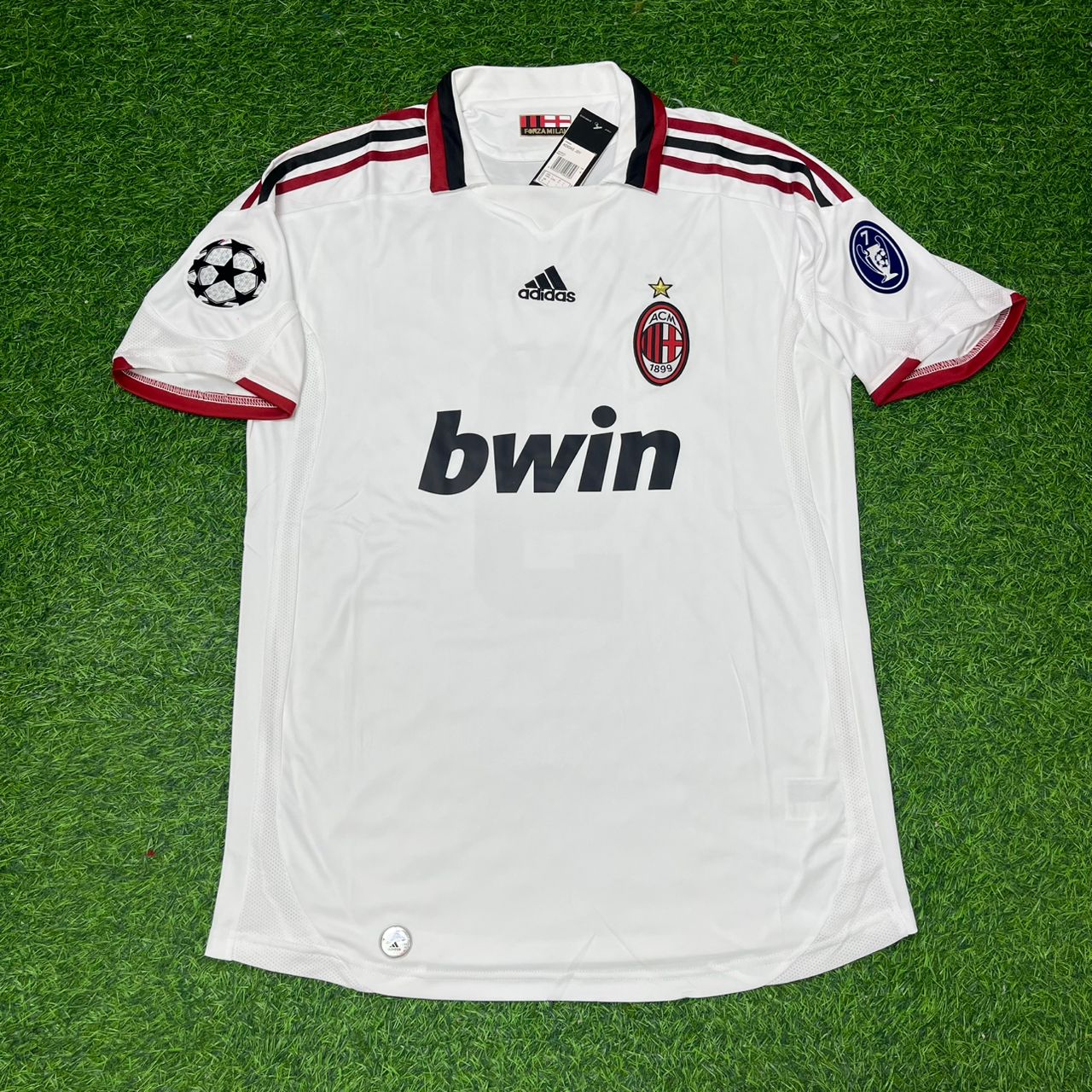 Filippo Inzaghi Milan 2009 2010 Season White Retro Football Jersey