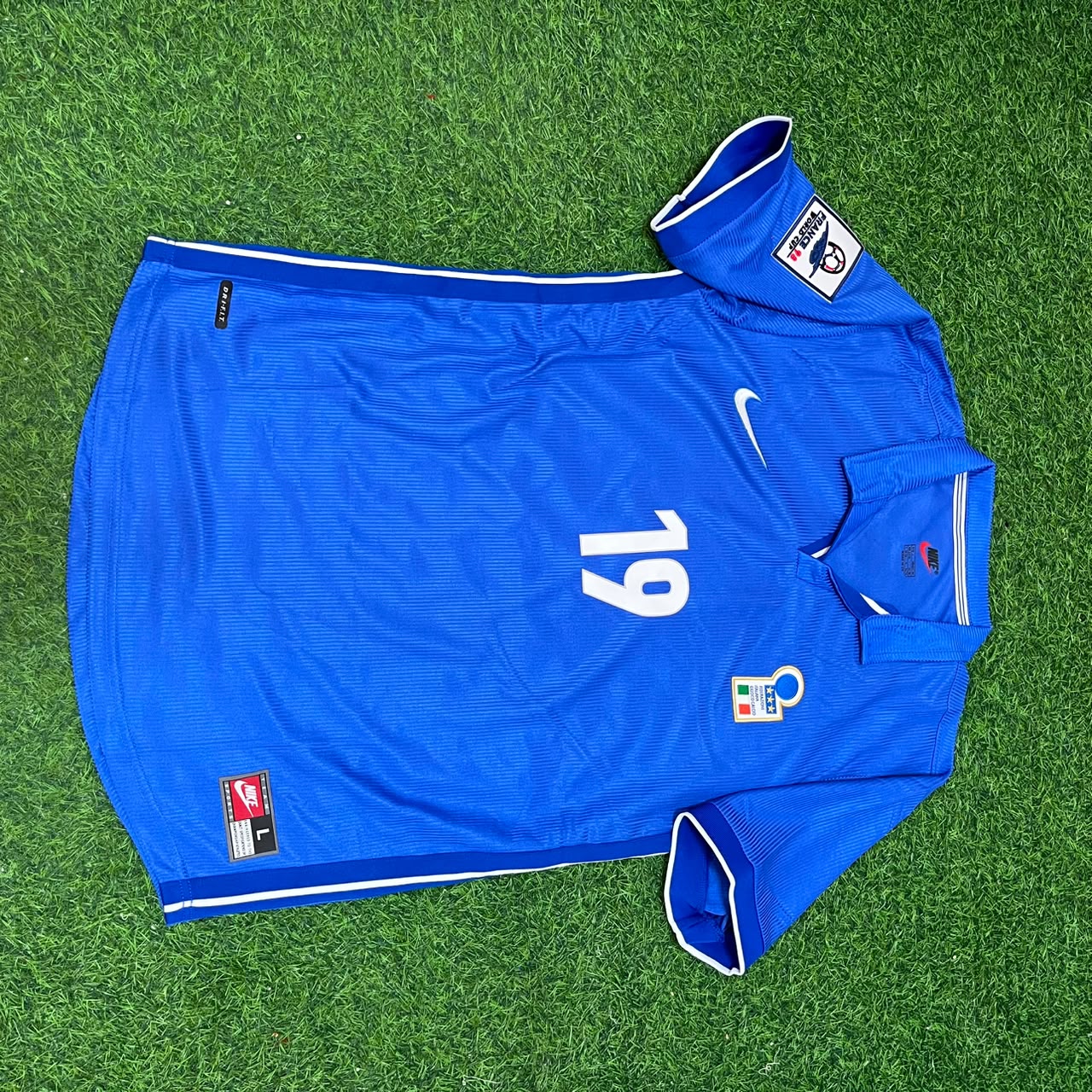 Italy World Cup 1998 Filippo Inzaghi Home Blue Retro Football Jersey
