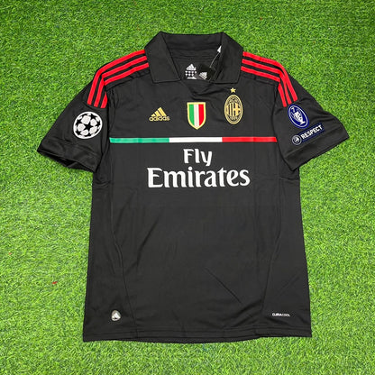 Filippo Inzaghi 9 - Milan Third Kit 2011/12 Retro Football Jersey Kit