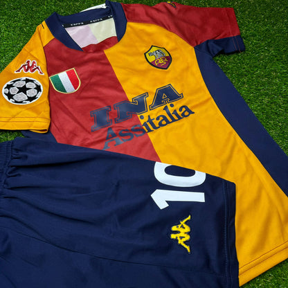 Francesco Totti Roma 2001/02 Kids Football Jersey Kit