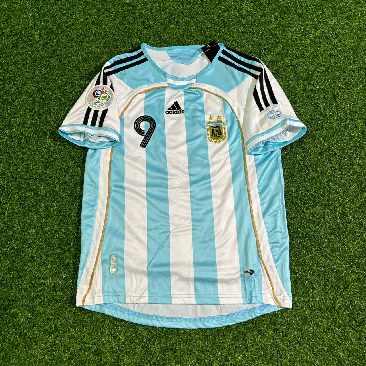 Gabriel Batistuta Argentina Retro Football Jersey