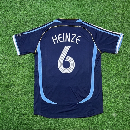 Argentina World Cup 2006 Gabriel Heinze #6 Dark Blue Home Retro Football Jersey Kit